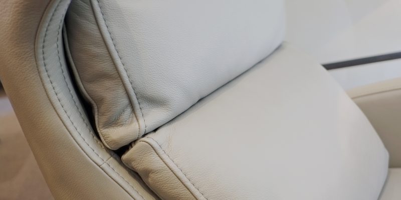 A focus on Fama... 5 luxurious leather recliner